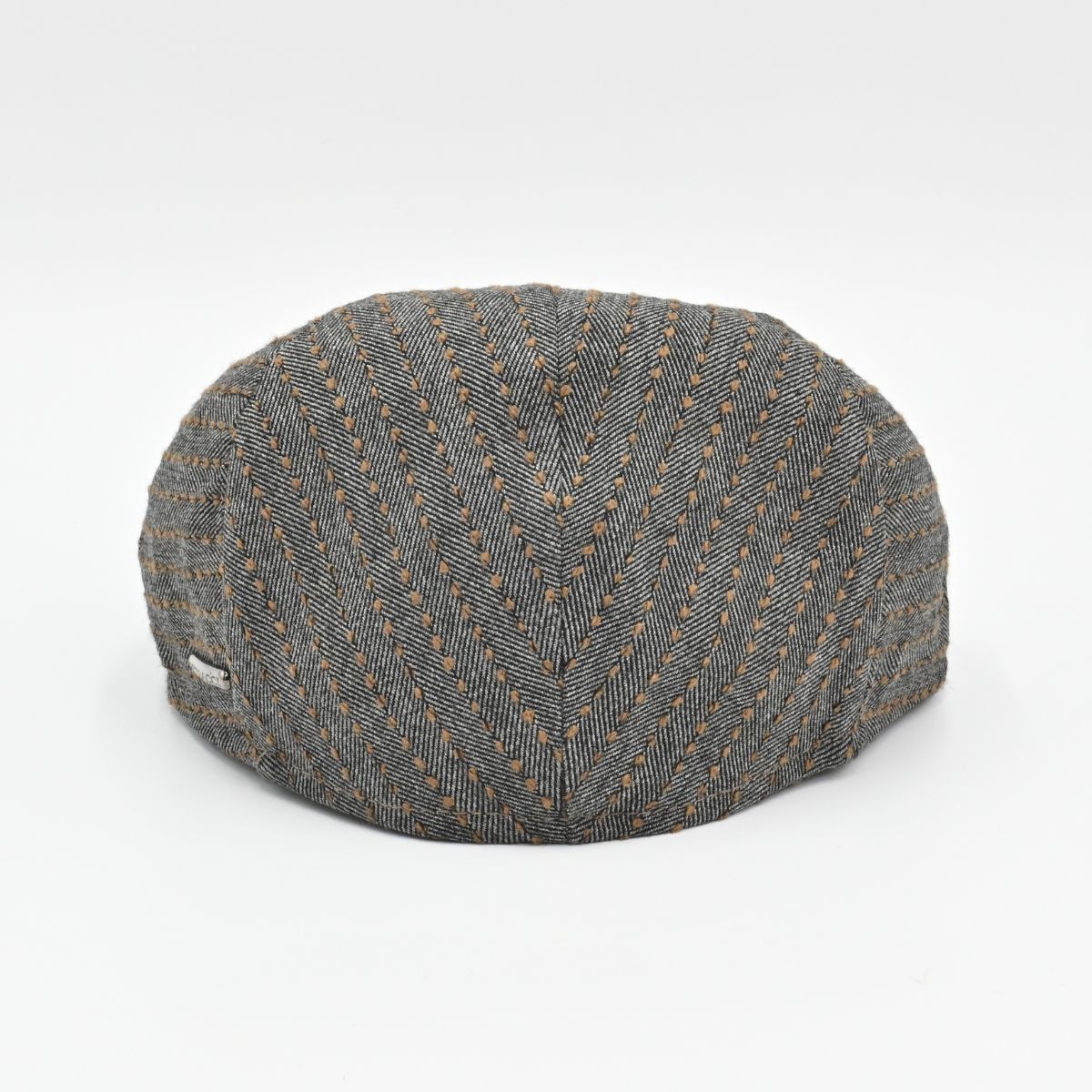 gray/brown