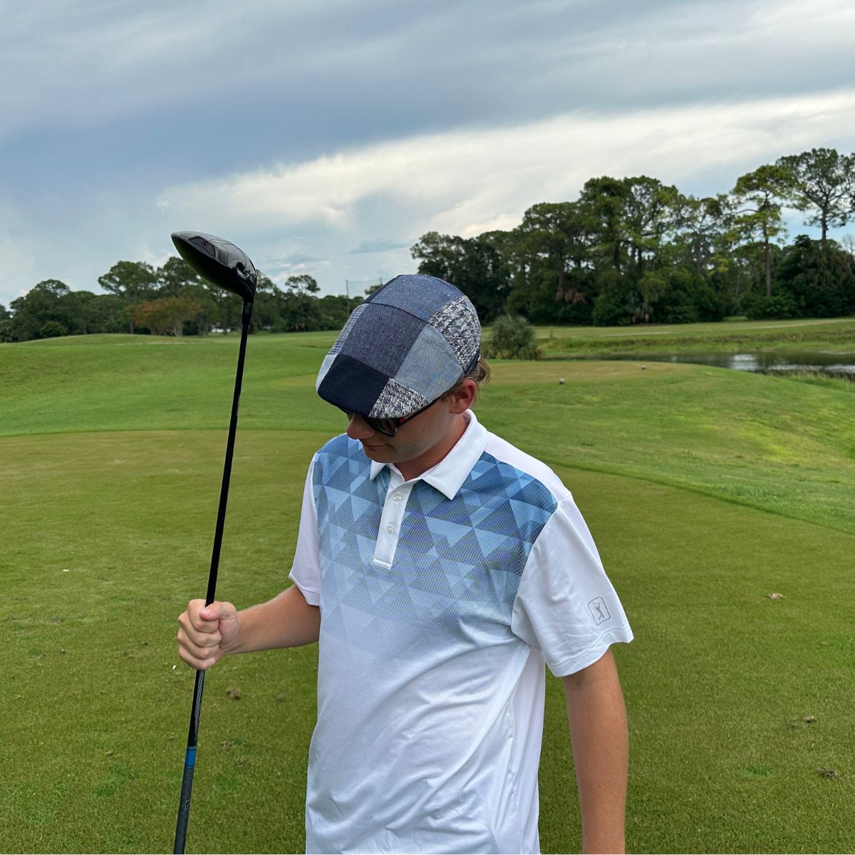The Flat Cap on the Fairway: A Classic Look for Modern Golfers