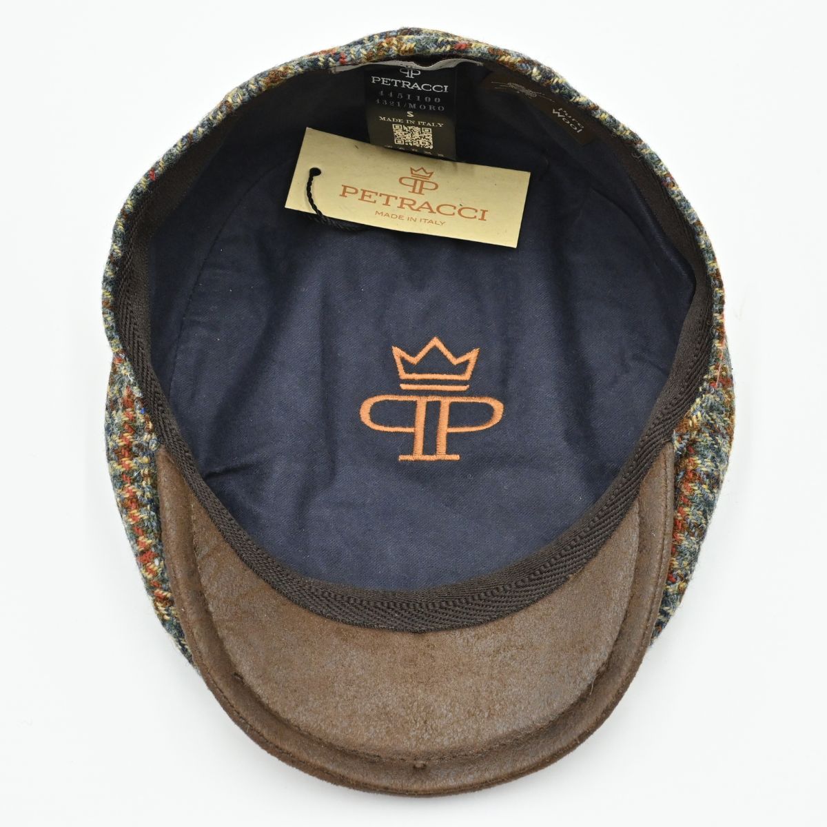 Brown Pullover Pattern Hat inside view