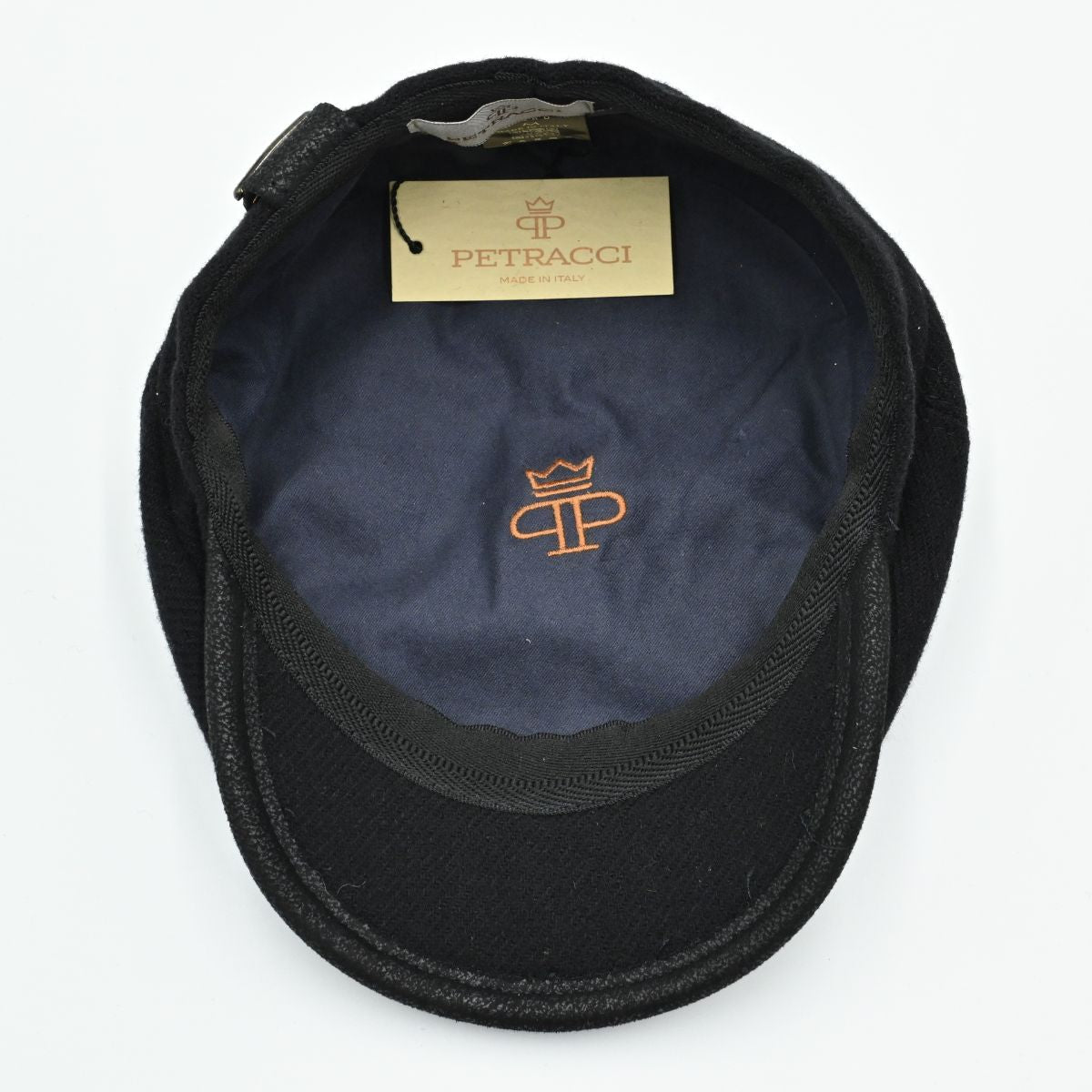 black color Irish Newsboy Shetland Wool Hat inside view