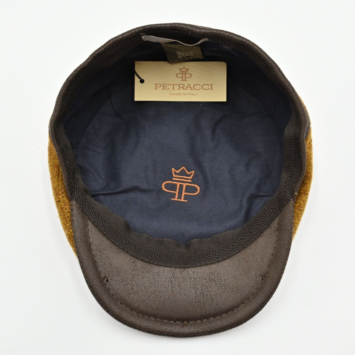 Camel Solid Color Shetland Wool Cap inside view