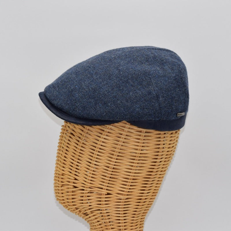 Solid Color Shetland Wool Cap.